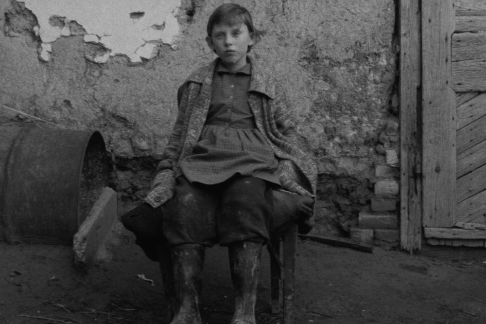 Sotonski tango - Sátántangó